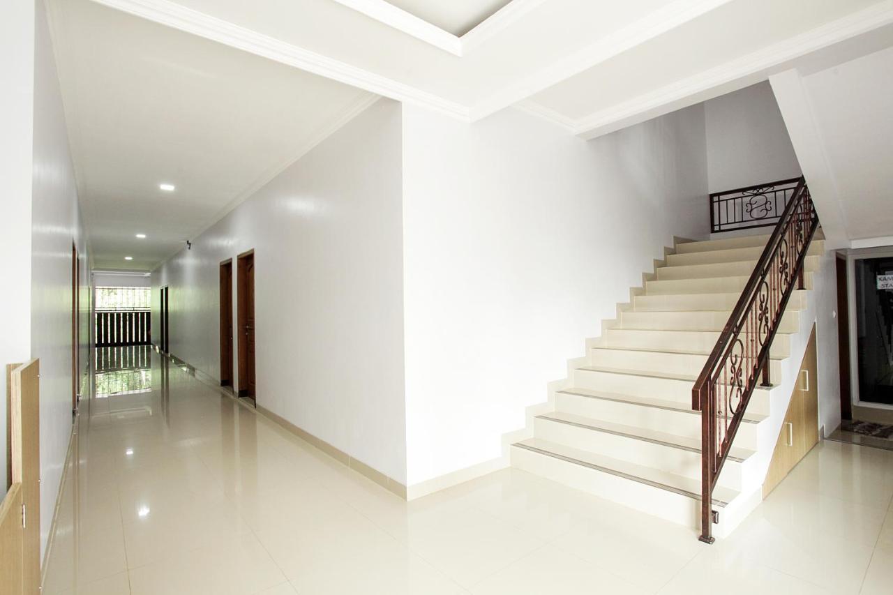 Banua Raya Homestay Yogyakarta Ngoại thất bức ảnh