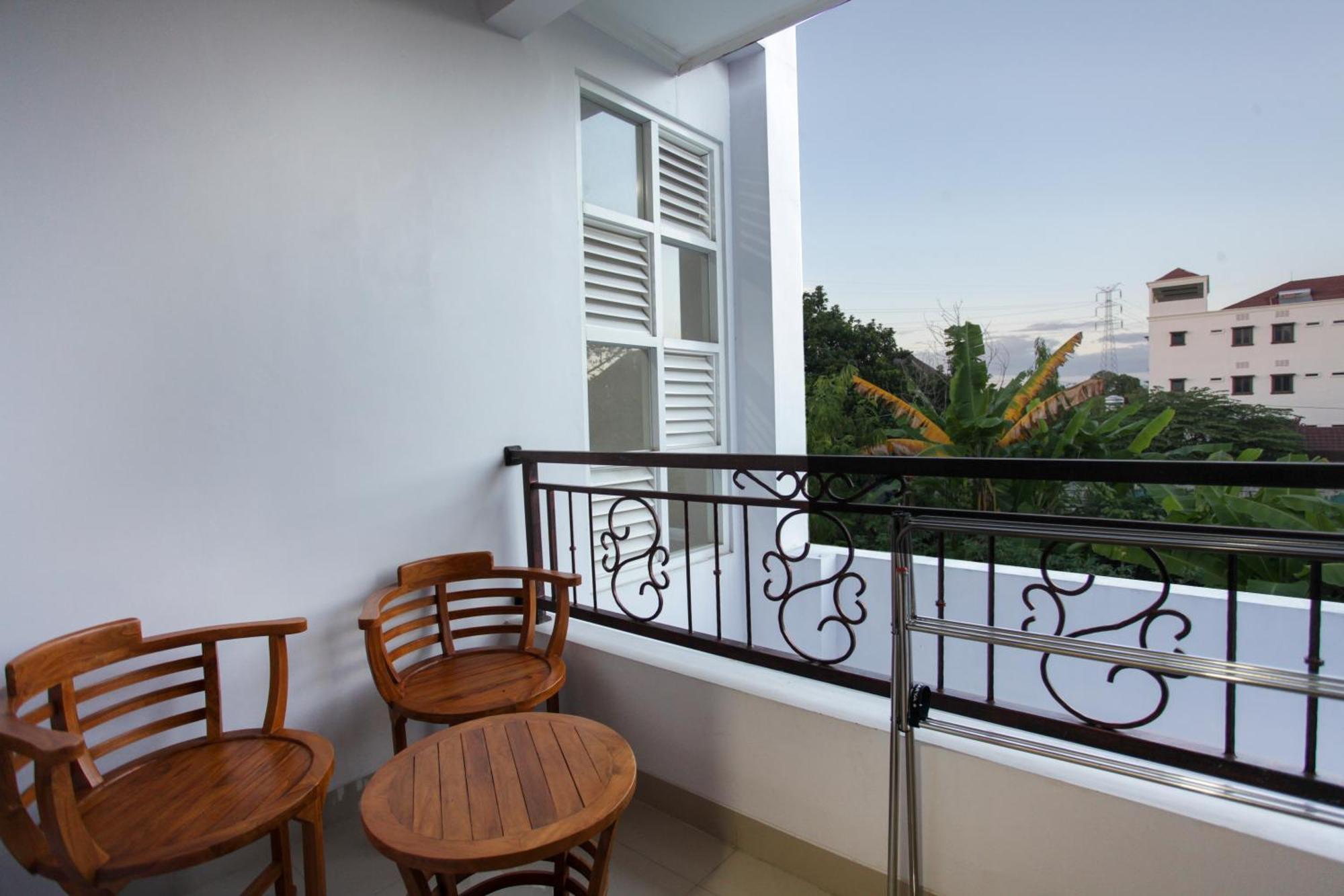 Banua Raya Homestay Yogyakarta Ngoại thất bức ảnh